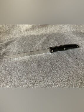 CUTCO 6-3/4" Petite Carver 1729 JH Serrated 12.5" Knife, Classic Brown EUC